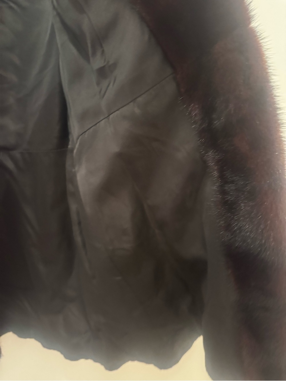 VINTAGE 1960s. Authentic Black mink. Size M/10. - Picture 8 of 10